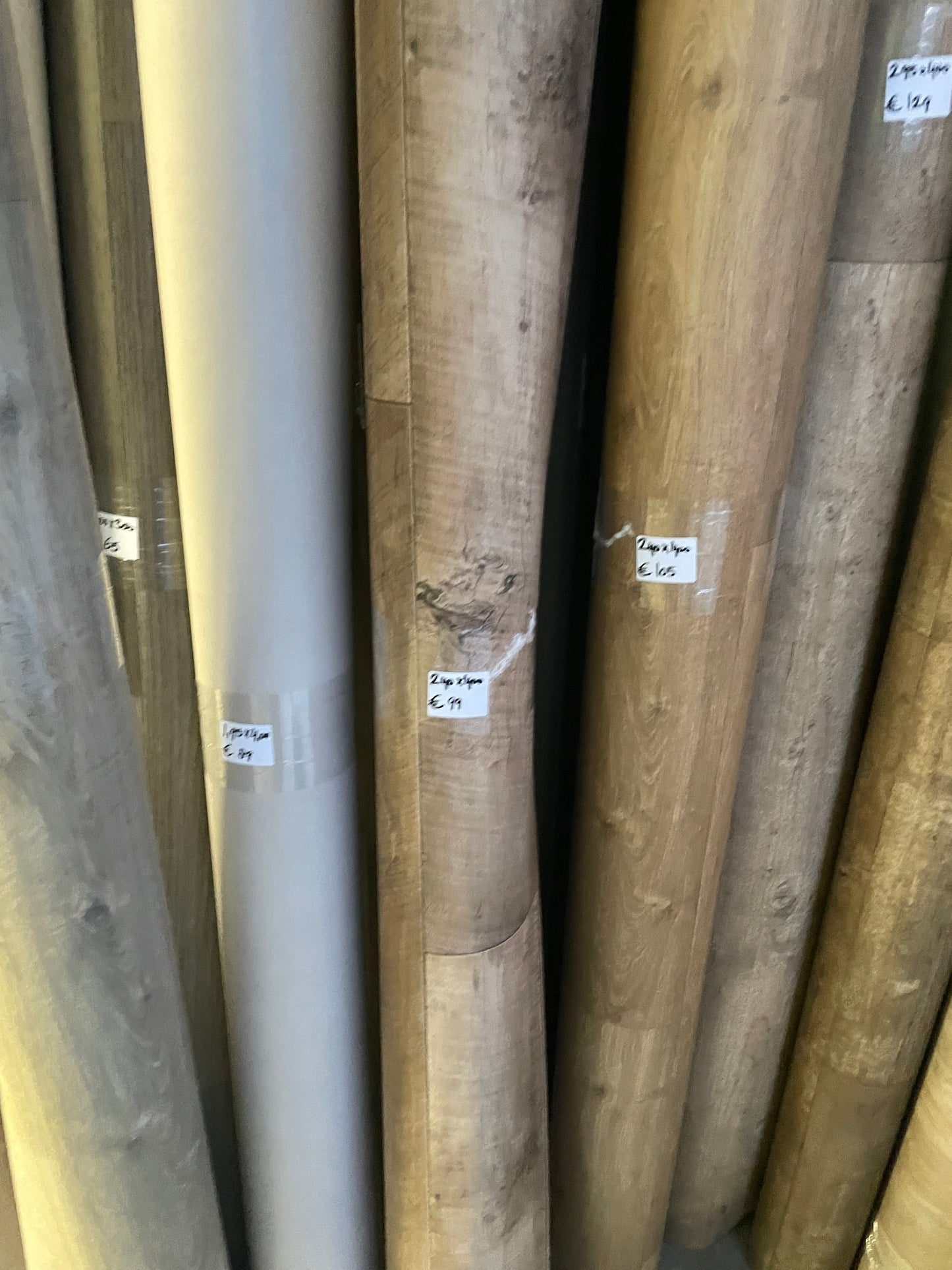 Landelijk Donkerbruin Eiken Vinyl Restpartij | 2,40x4,00mtr