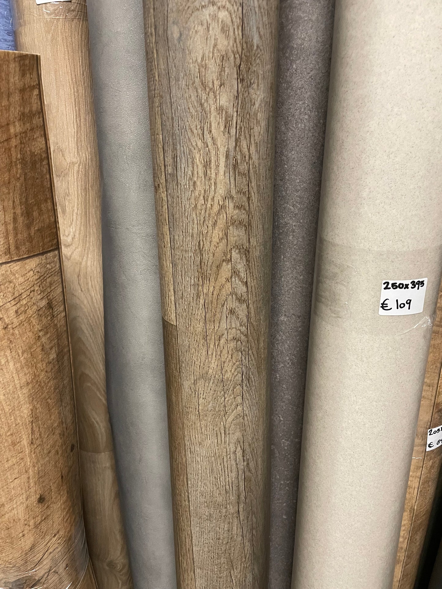 Donker Verouderd Eiken Vinyl Restpartij | 3,10x4,00mtr - Vinylrestpartij.nl
