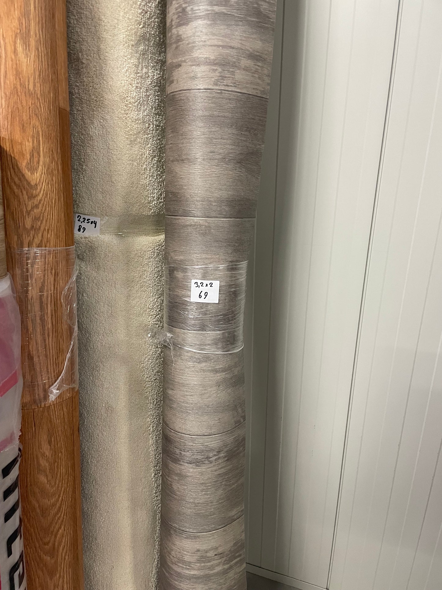 Donker Grijsbruin Eiken Vinyl Restpartij | 2,00x3,20mtr