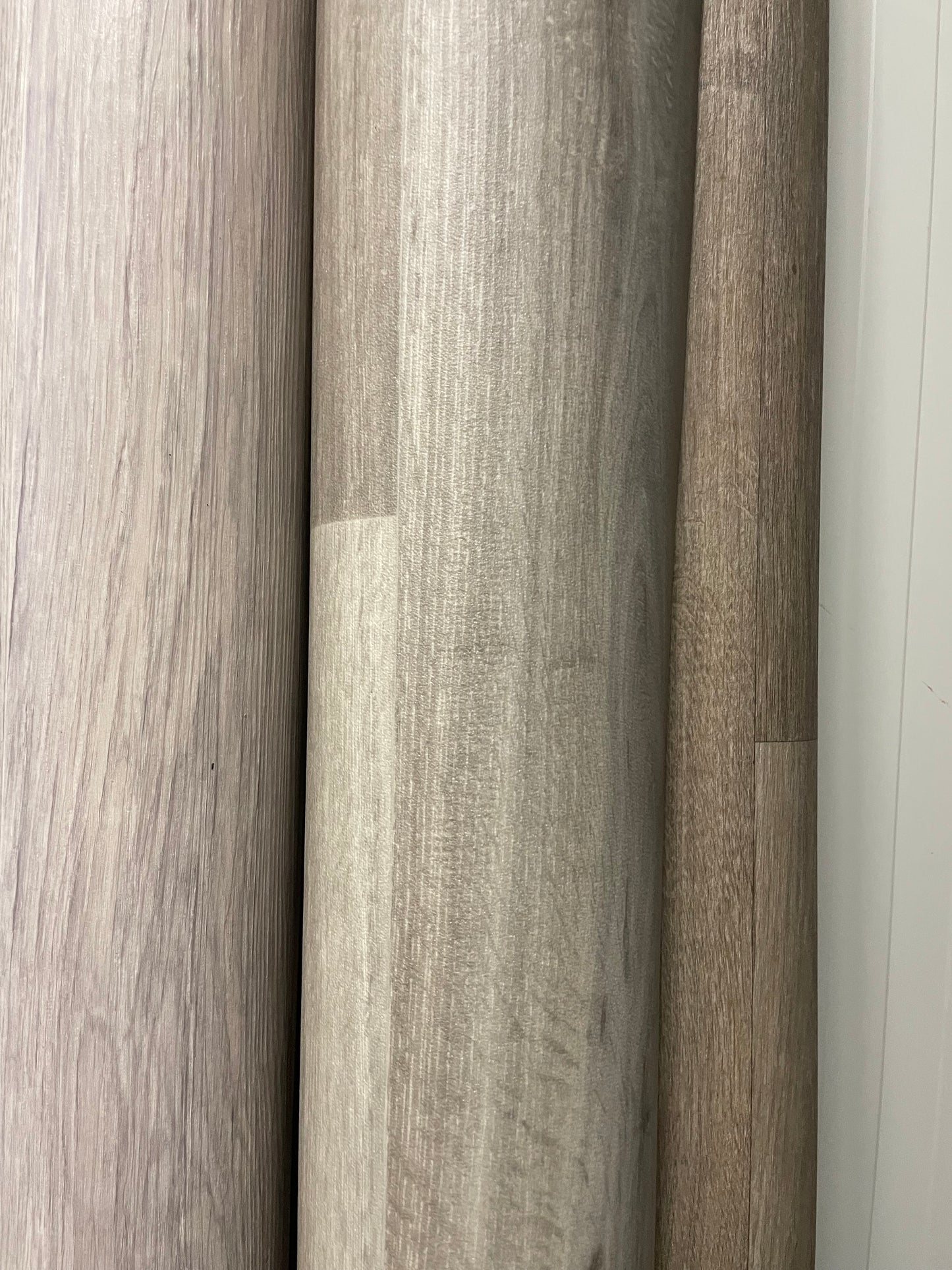 Greige Eiken Vinyl Restant | 2,10x4,00mtr - Vinylrestpartij.nl