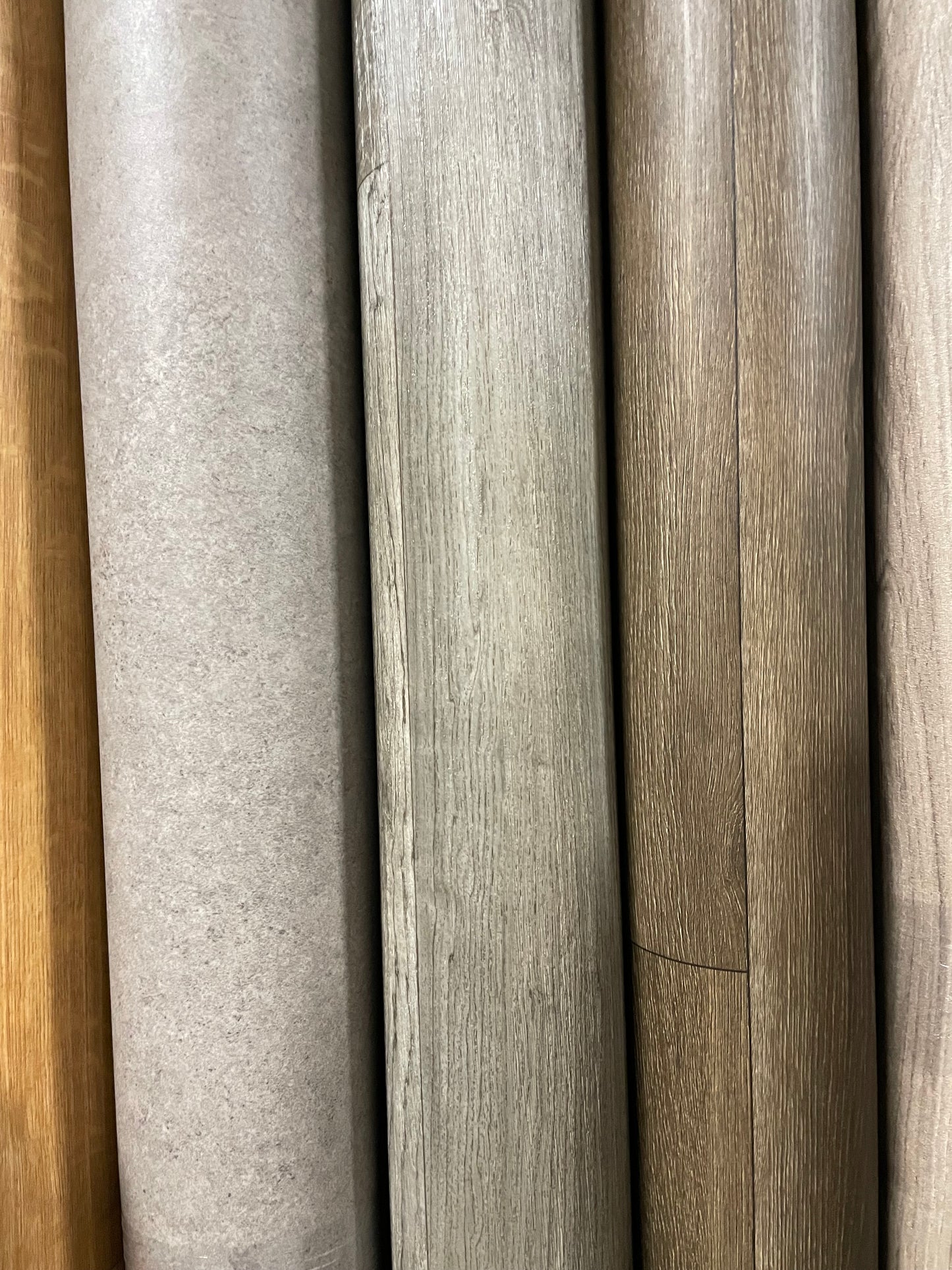 Grijsbruin Modern Eiken Vinyl Restpartij | 3,05x4,00mtr - Vinylrestpartij.nl