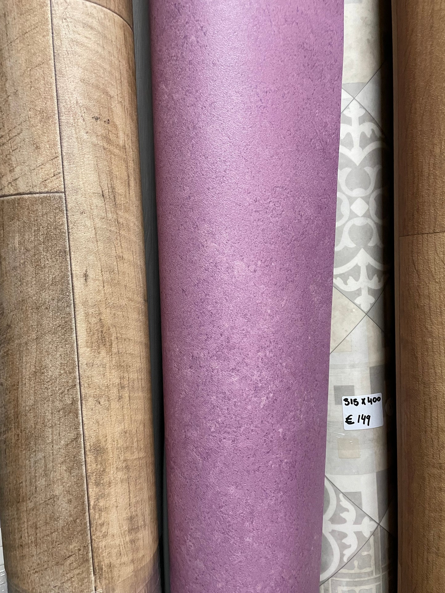 Roze Betonlook Vinyl Restpartij |2,30x4,00mtr - Vinylrestpartij.nl