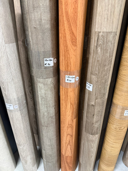 Eiken in Smalle Planken Vinyl Restpartij |
1,90x2,00mtr