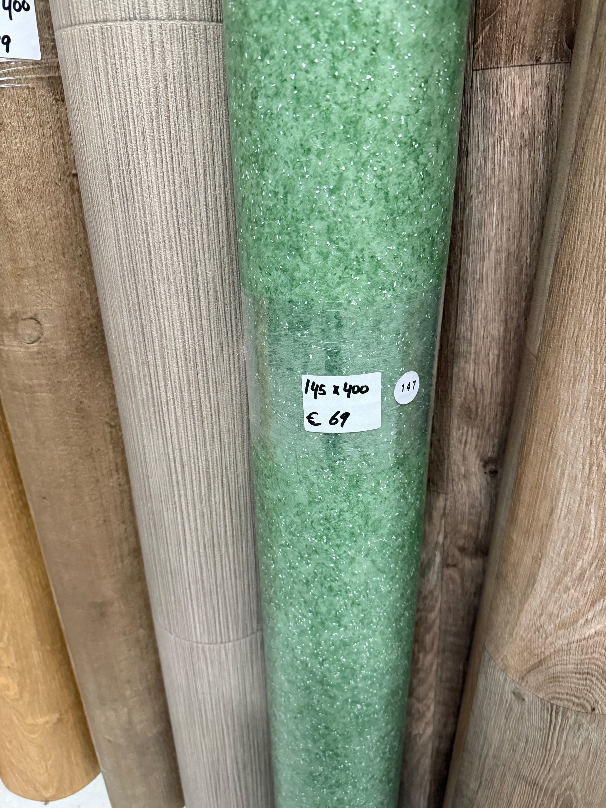 Groen Granietlook Vinyl Restpartij |
1,45x4,00mtr - Vinylrestpartij.nl 
