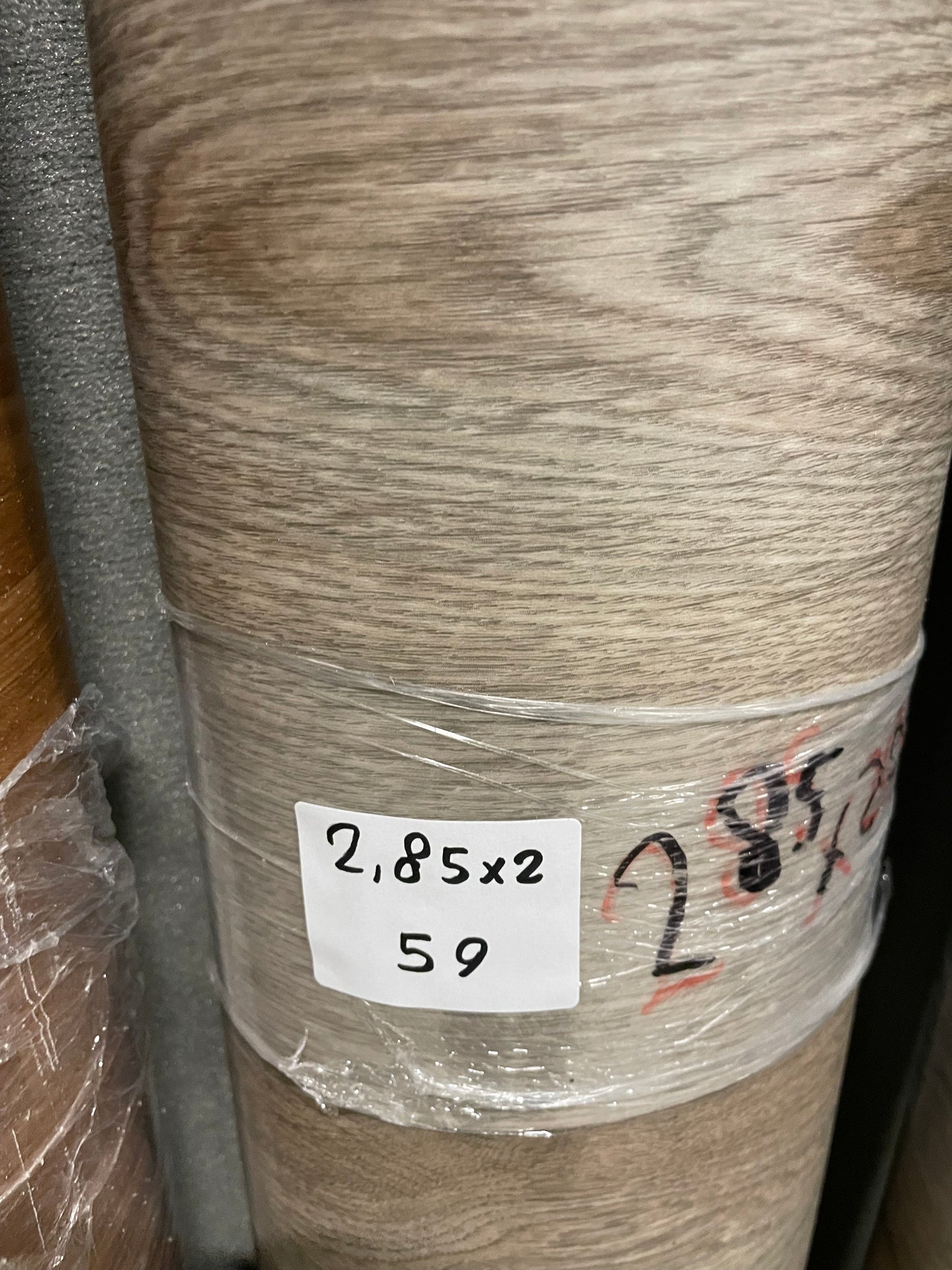 Verouderd Bruin Eiken Vinyl Restpartij | 2,00x2,85mtr