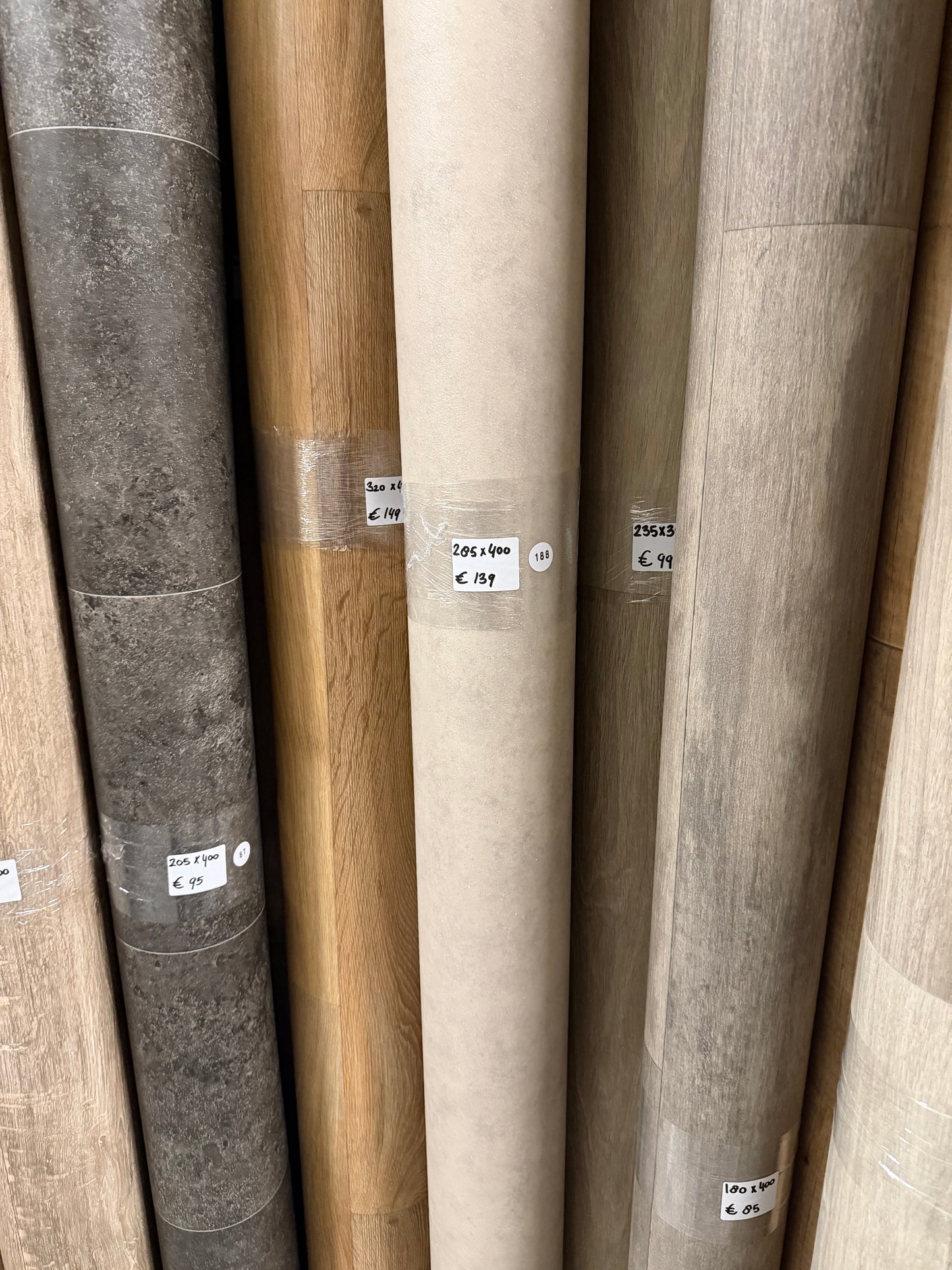 Betonlook Licht Vinyl Restpartij |
2,85x4,00mtr