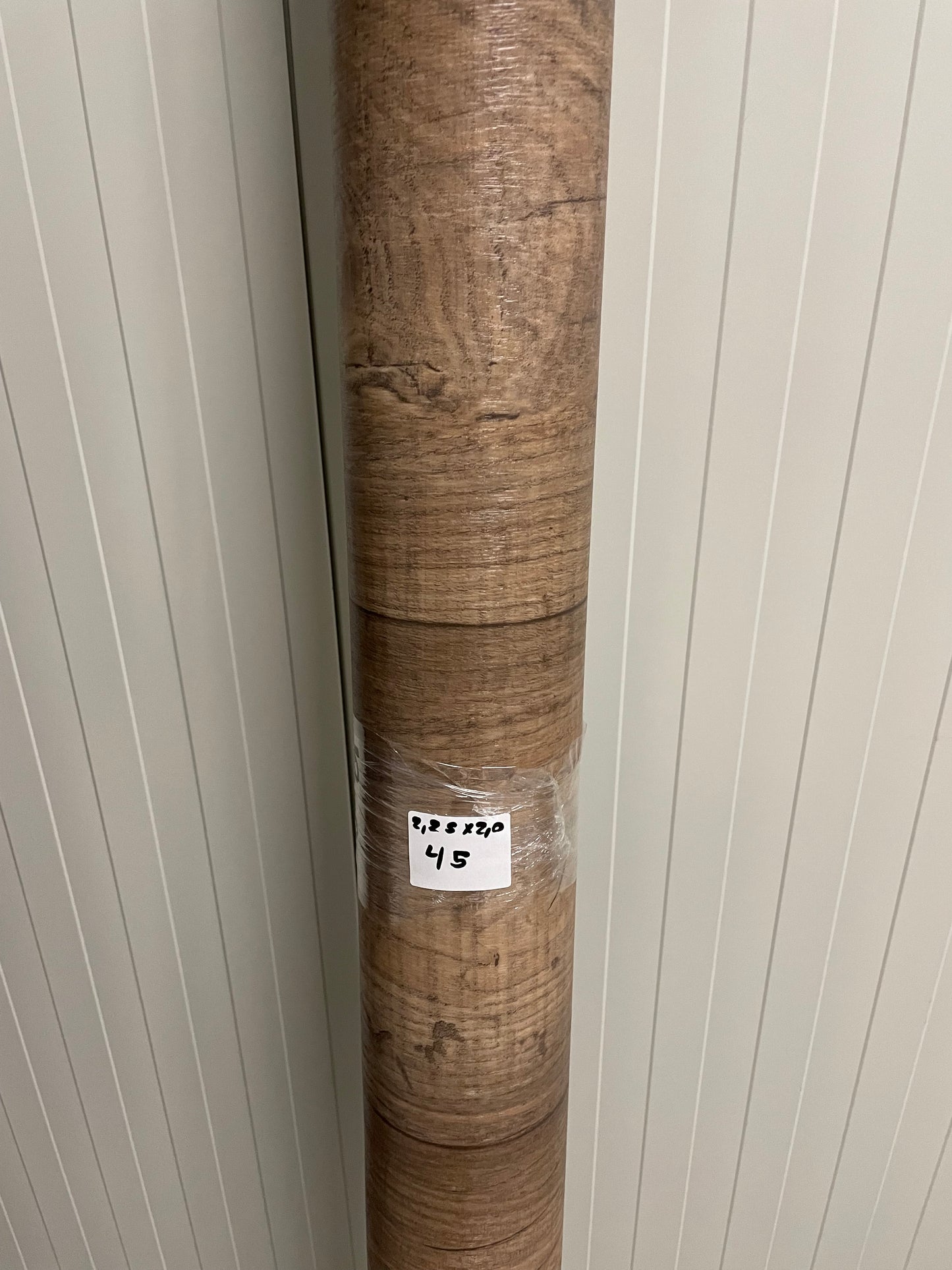 Donker Bruin Verouderd Eiken Vinyl Restpartij | 2,00x2,25mtr