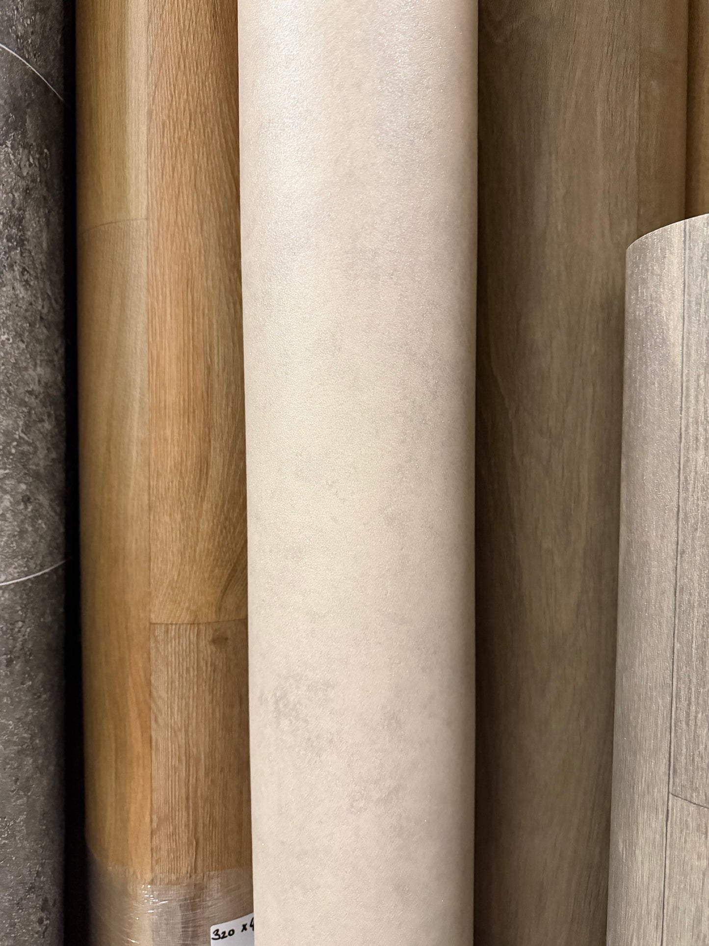 Betonlook Licht Vinyl Restpartij |
2,85x4,00mtr