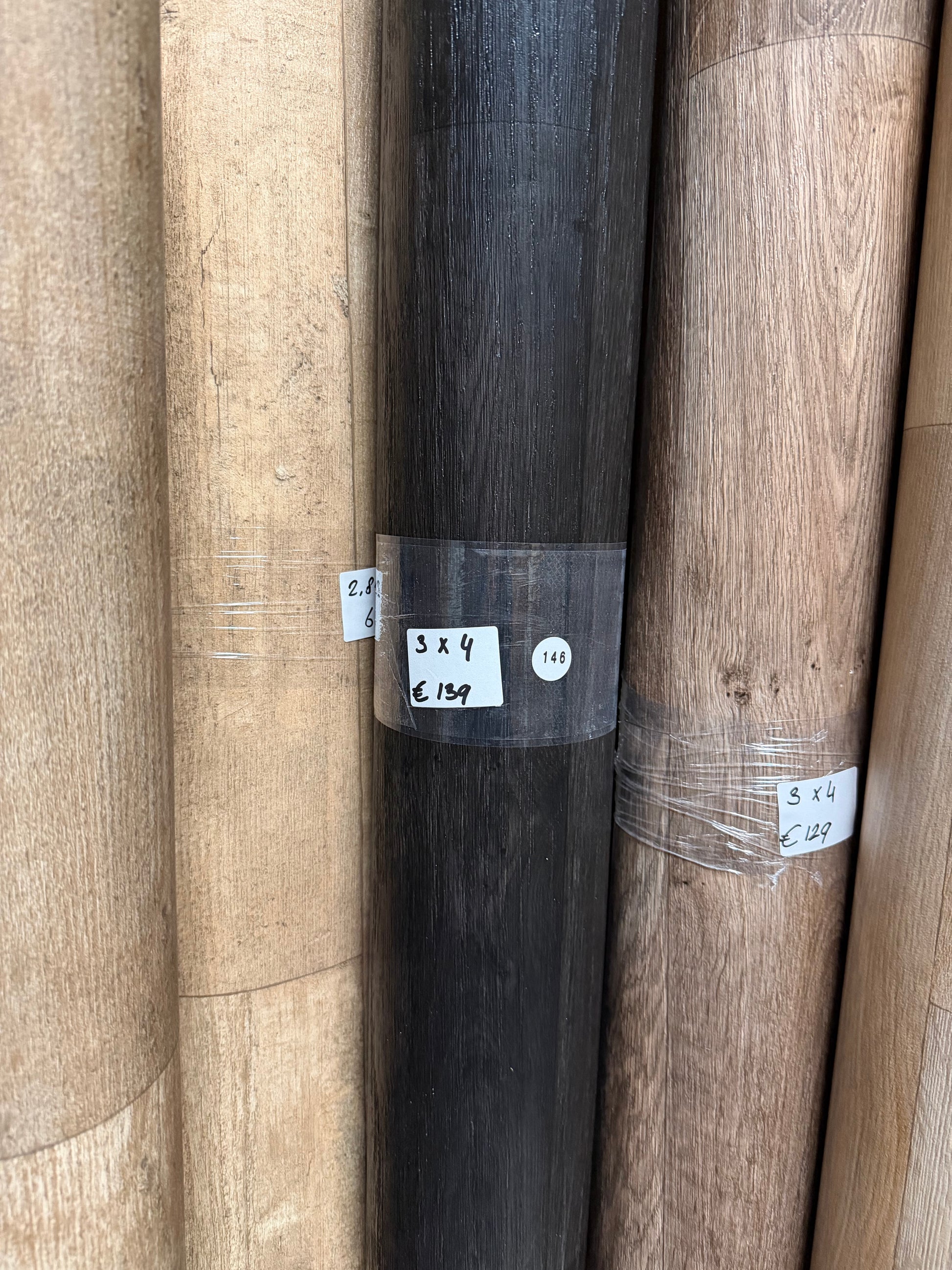 Zwart Eiken Vinyl Restpartij |
3,00x4,00mtr - Vinylrestpartij.nl 