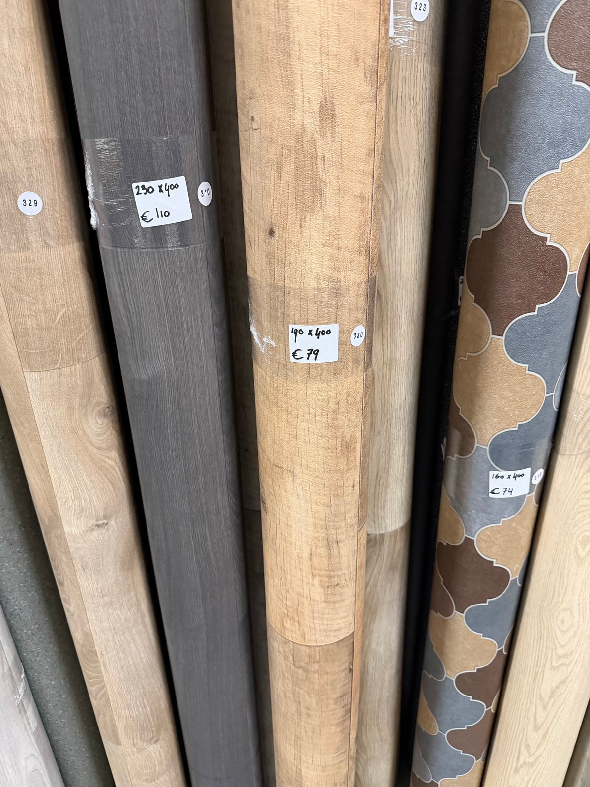 Naturel Eiken met Zaagsneden Vinyl Restpartij | 1,90x4,00mtr (7,6m2)