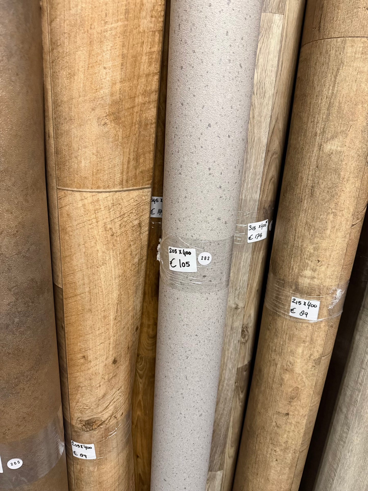 Grijs Gespikkeld Beton Vinyl Restpartij | 2,05x4,00mtr (8,2m2)