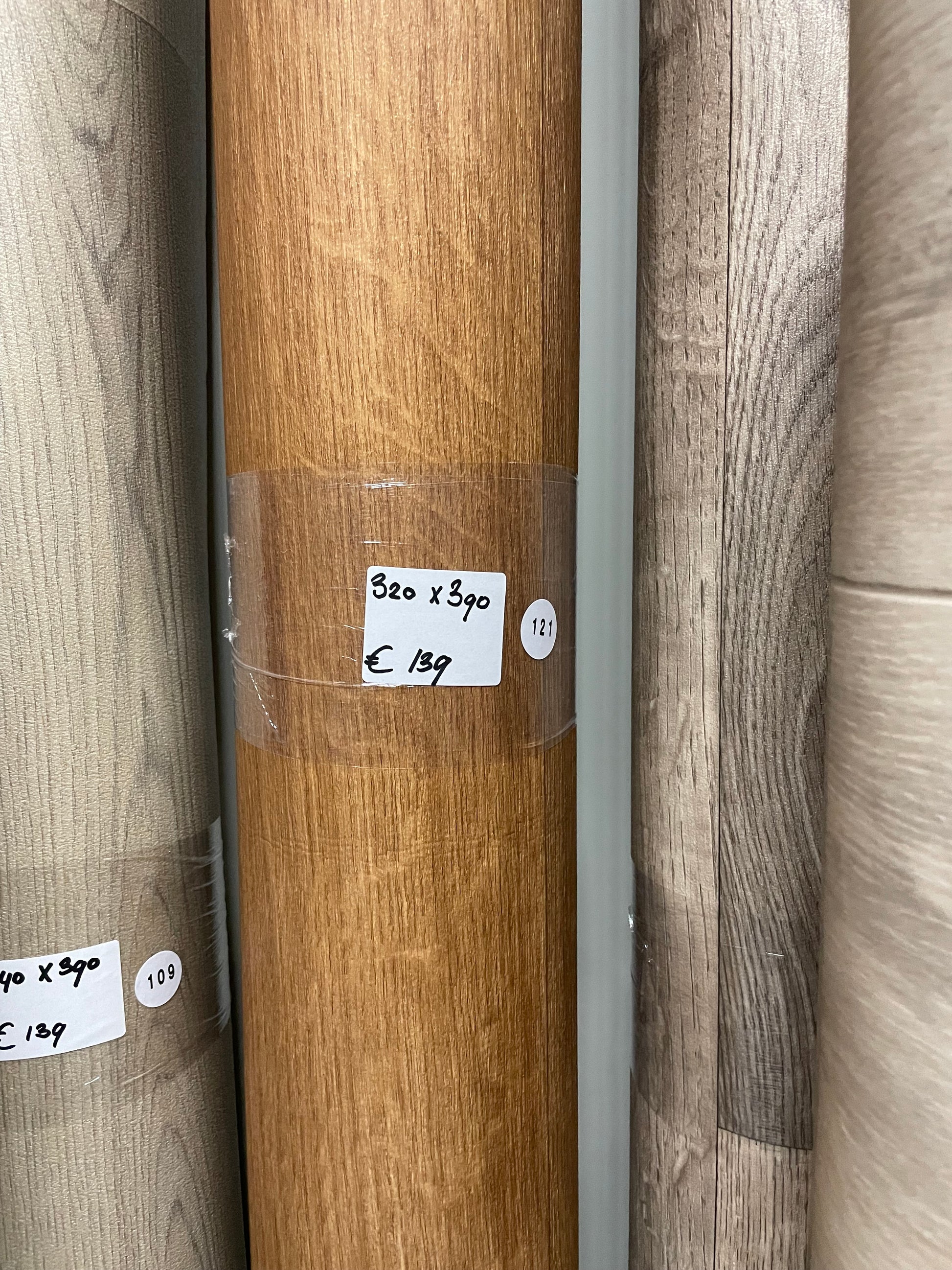 Warm Naturel Eiken Vinyl Restpartij |
3,20x3,90mtr - Vinylrestpartij.nl 
