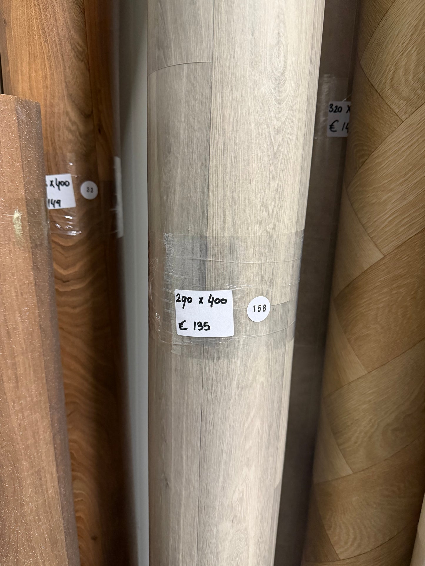Modern Greige Eiken Vinyl Restpartij |
2,90x4,00mtr
