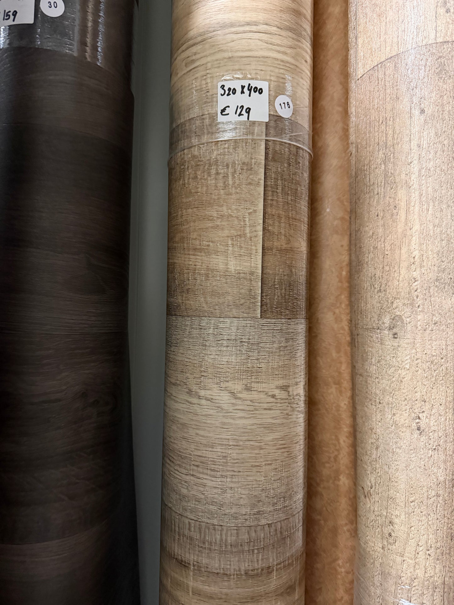 Landelijk Verouderd EikenVinyl Restpartij |
3,20x4,00mtr