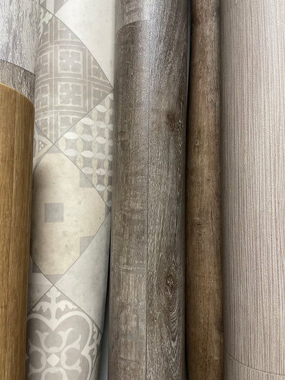 Bruin Rustiek Eiken Vinyl Restpartij |
3,50x4,00mtr - Vinylrestpartij.nl 