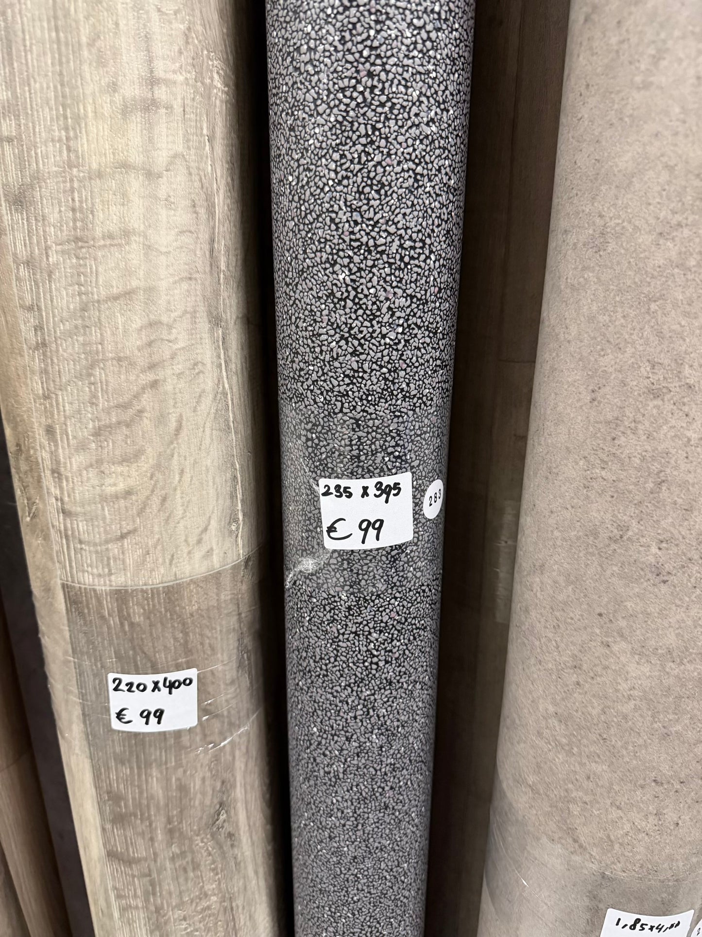 Zwart Granito Vinyl Restpartij | 2,35x3,95mtr (9,3m2)