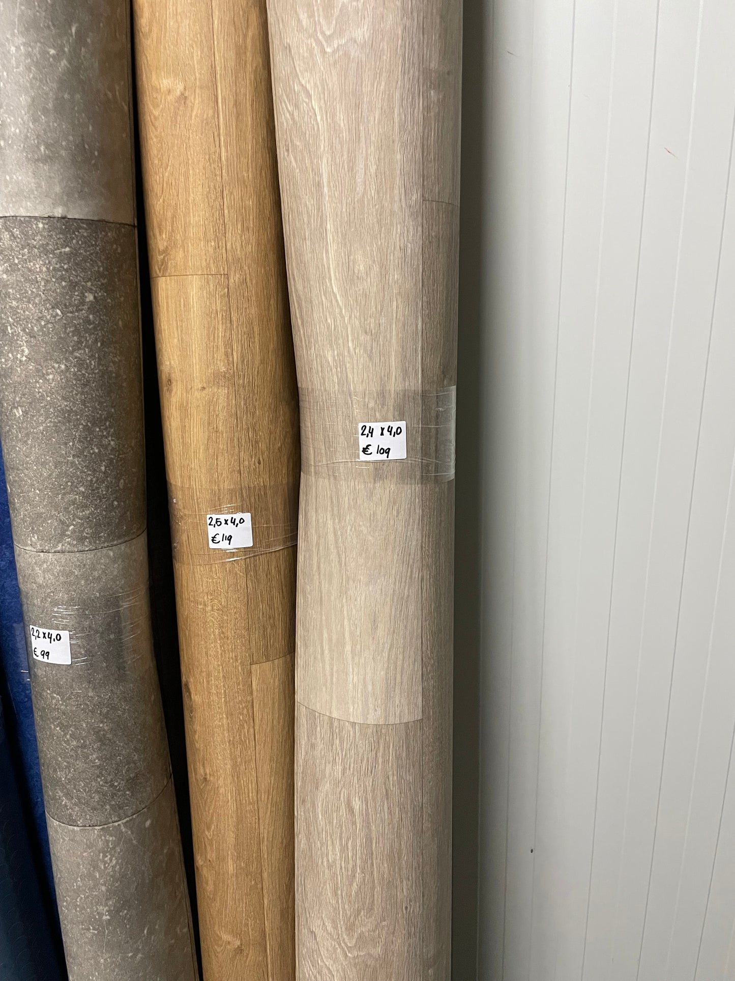 Grijsbeige Eiken Vinyl Restpartij |  2,40x4,00mtr - Vinylrestpartij.nl 