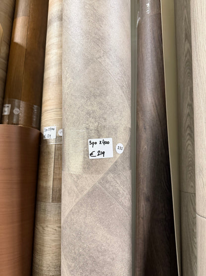 Visgraat Grijs BetonlookVinyl Restpartij |
3,90x4,00mtr