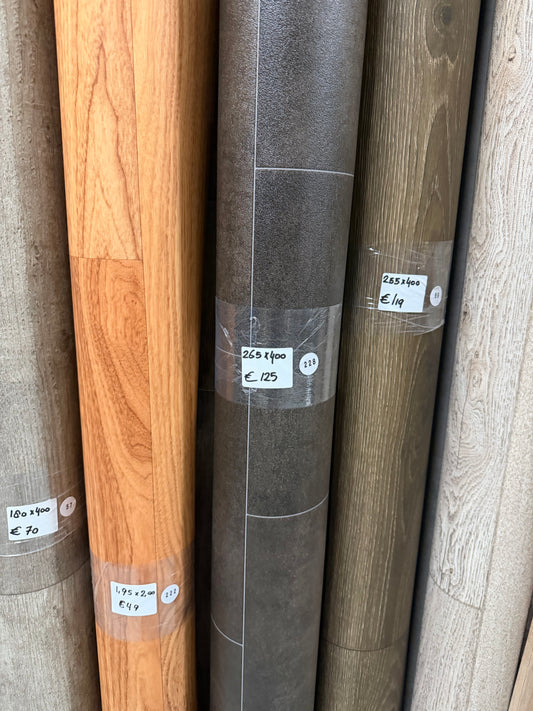 Donker Tegellook Vinyl Restpartij |
2,65x4,00mtr
