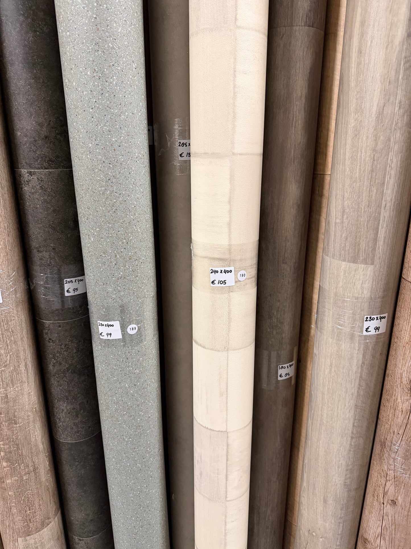 Wit Geblokt Vinyl Restpartij |
2,40x4,00mtr