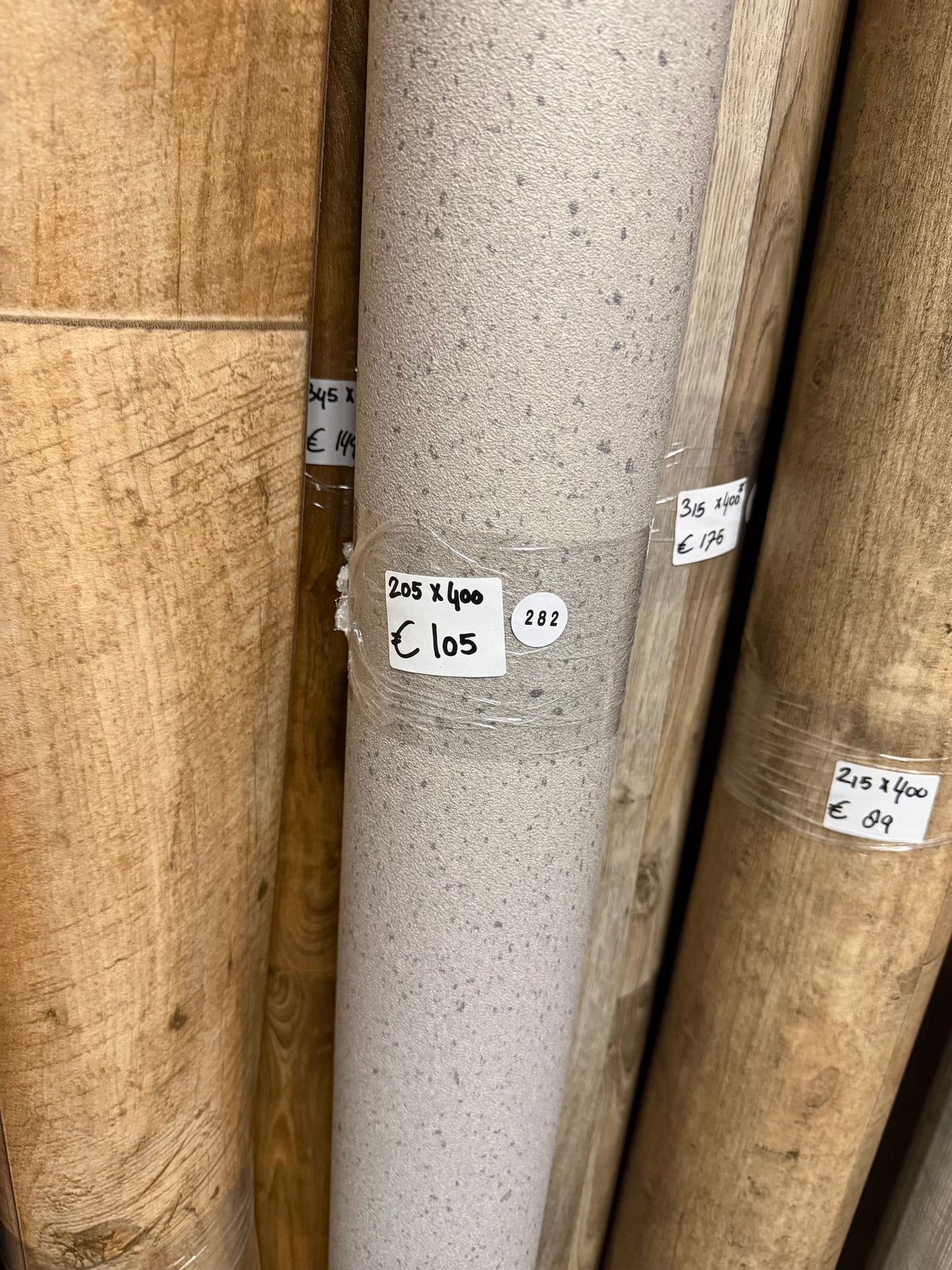 Grijs Gespikkeld Beton Vinyl Restpartij | 2,05x4,00mtr (8,2m2)