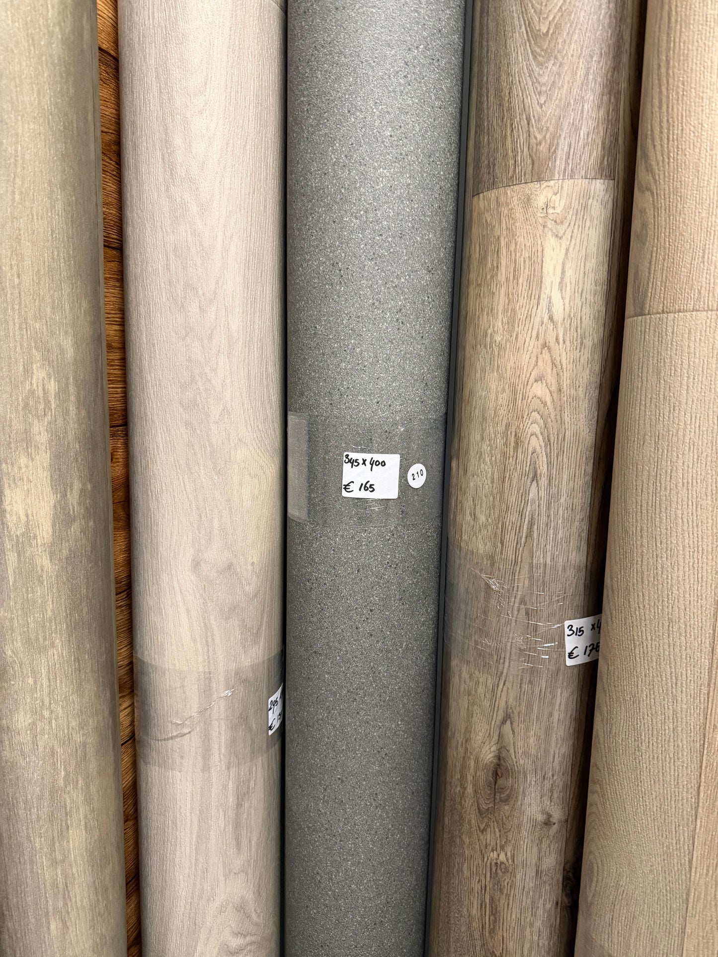 Grijs Granito Vinyl Restpartij |
3,45x4,00mtr