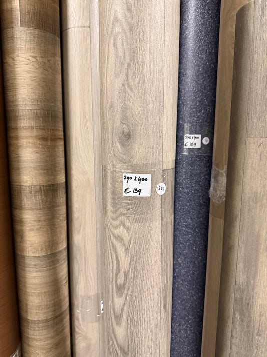 Licht Grijsbruin Eiken Vinyl Restpartij |
2,90x4,00mtr