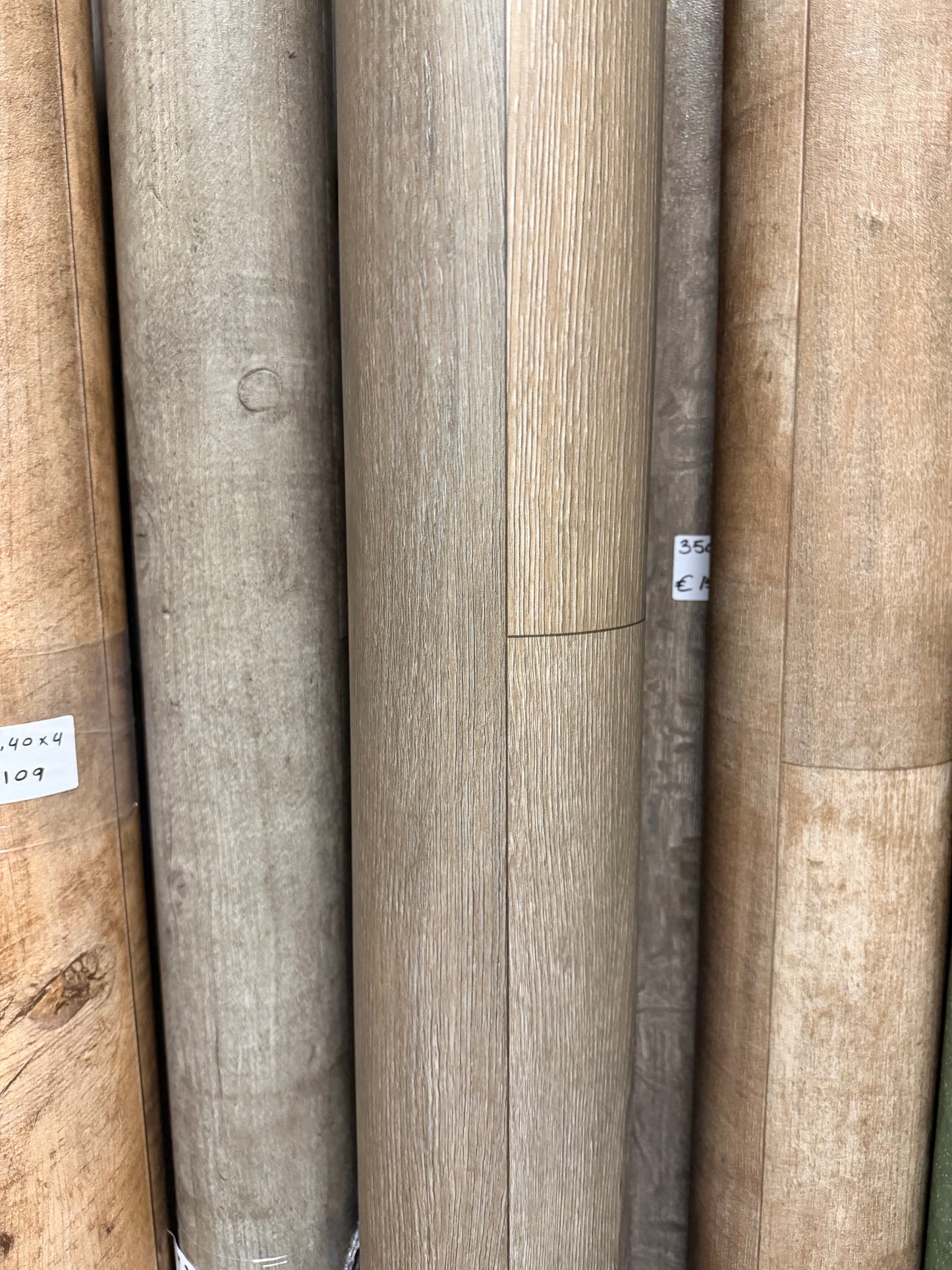 Greige Eiken Vinyl Restpartij |
2,25x4,00mtr