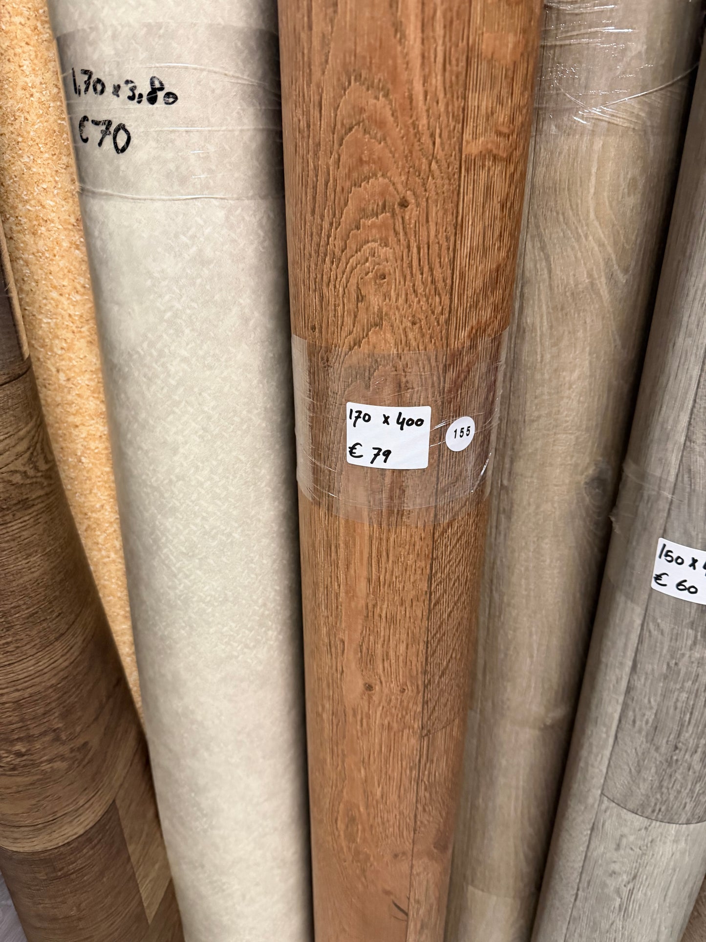 Warm Bruin Eiken Vinyl Restpartij |
1,70x4,00mtr