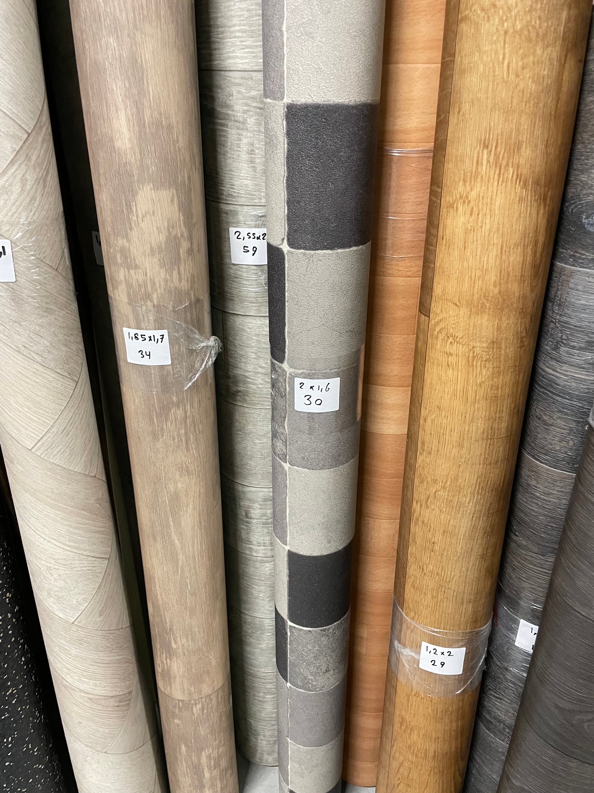 Multicolor Tegelmotief Vinyl Restpartij | 1,60x2,00mtr - Vinylrestpartij.nl 