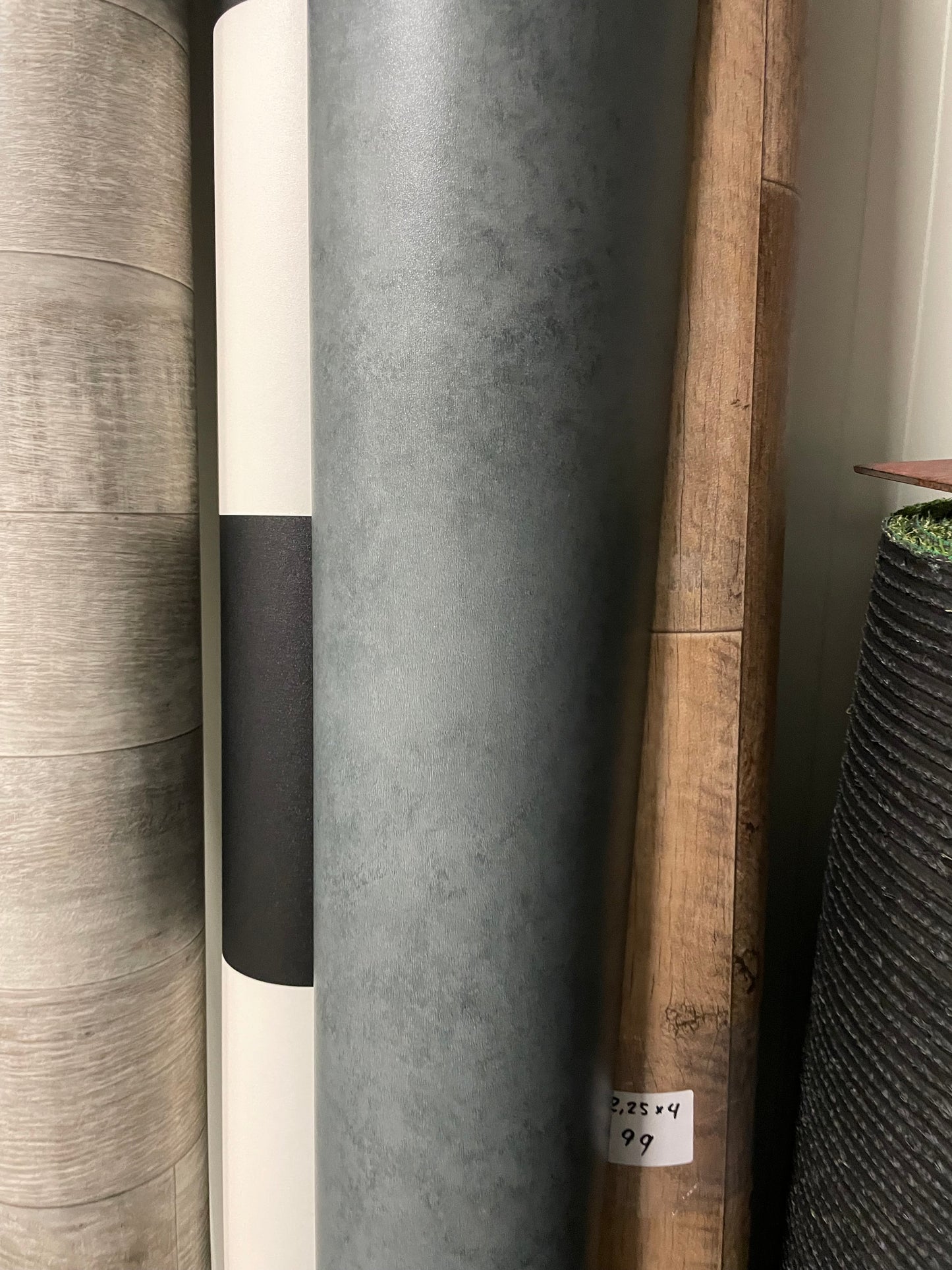 Antraciet Betonlook Vinyl Restpartij | 1,95x4,00mtr - Vinylrestpartij.nl 