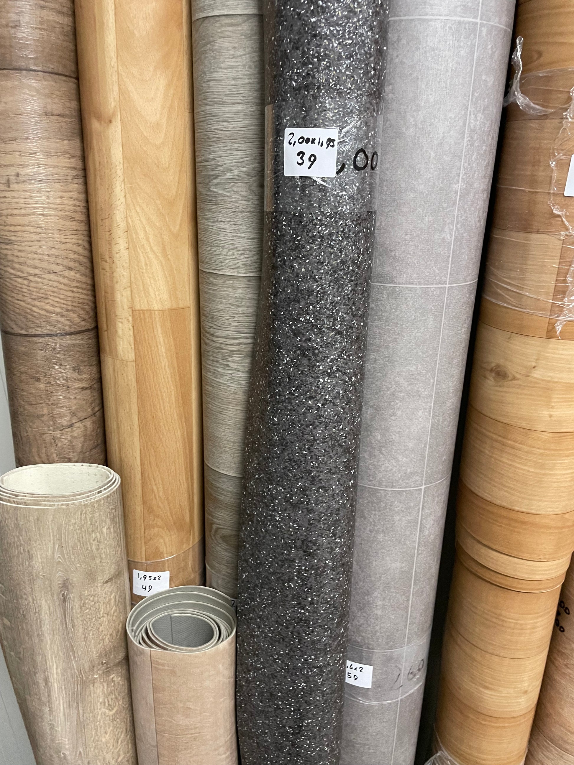Antraciet Granietlook Vinyl Restpartij | 1,95x2,00mtr - Vinylrestpartij.nl 