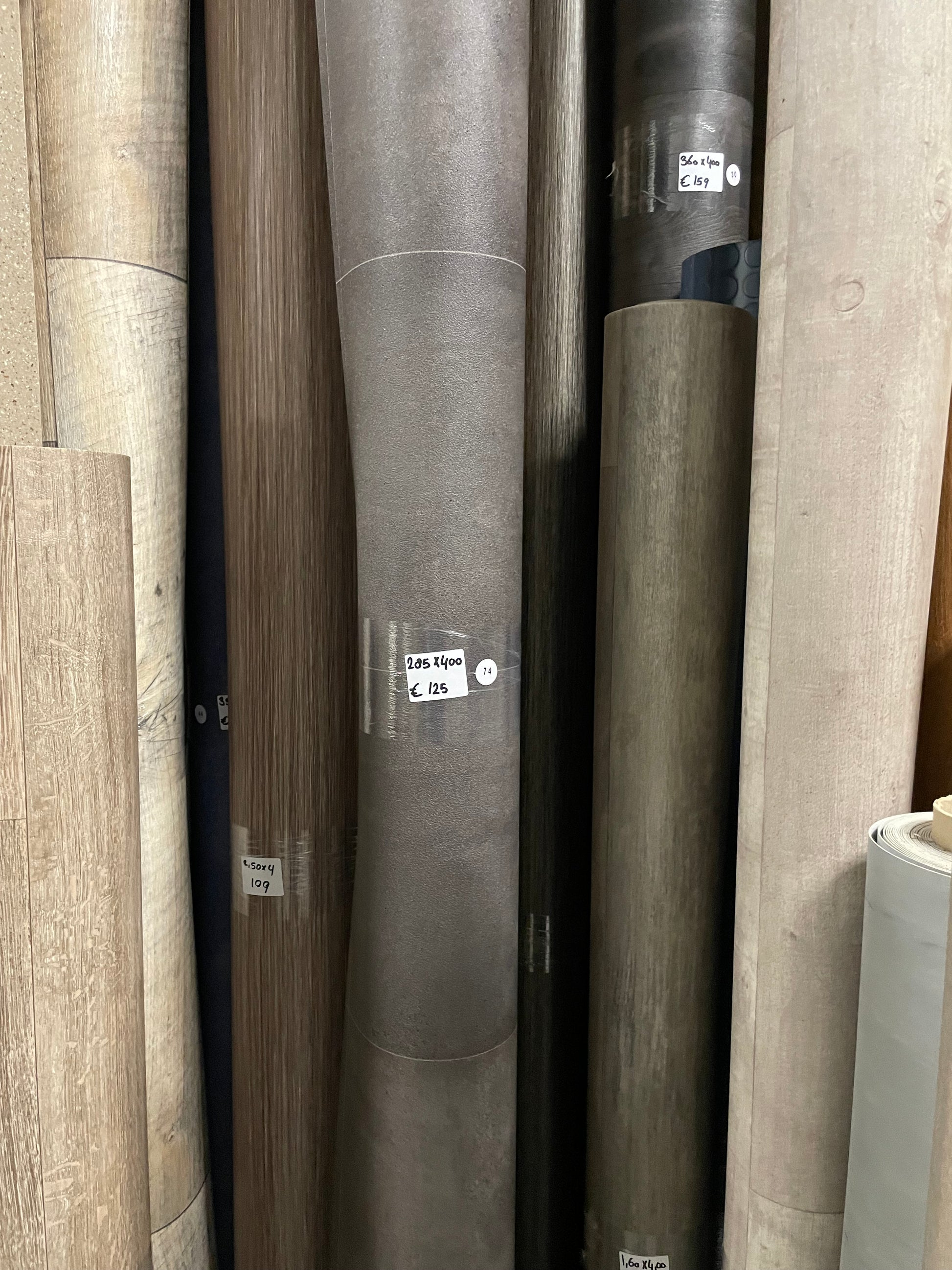 Antraciet Tegellook Vinyl Restpartij | 2,85x4,00mtr - Vinylrestpartij.nl 
