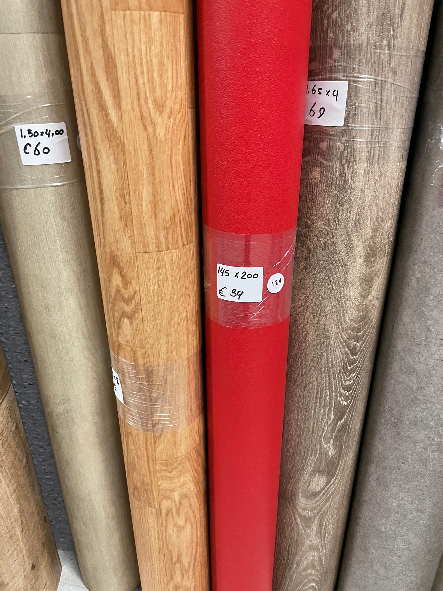 Rood Vinyl Restpartij |
1,45x2,00mtr - Vinylrestpartij.nl 