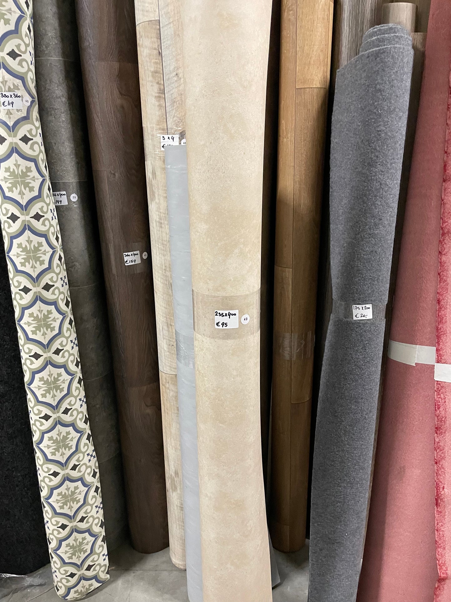Beige Betonlook Vinyl Restpartij | 2,35x4,00mtr - Vinylrestpartij.nl 