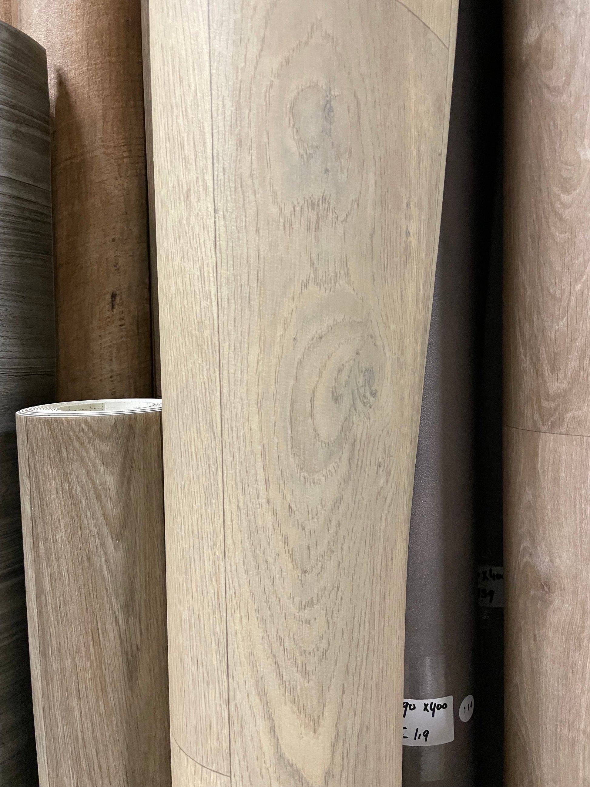 Beige Modern Eiken Vinyl Restpartij | 2,55x4,00mtr - Vinylrestpartij.nl 