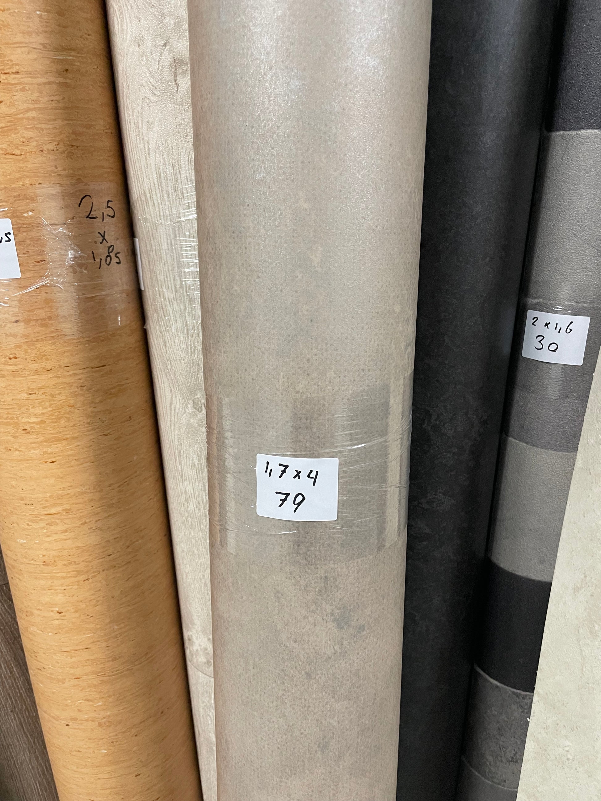 Betonlook Greige Vinyl Restpartij | 1,70x4,00mtr - Vinylrestpartij.nl 