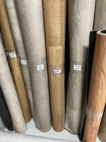 Bruin Eiken Vinyl Restpartij | 1,75x4,00mtr - Vinylrestpartij.nl 