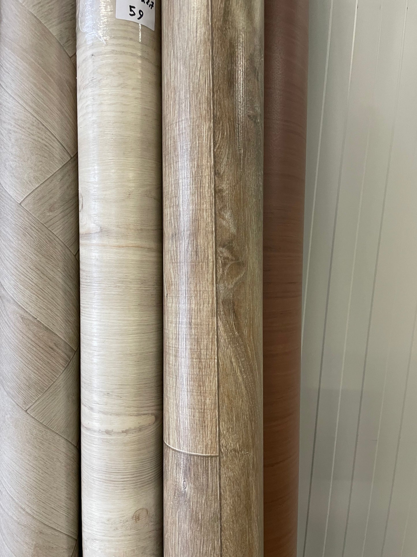 Bruin Eiken Vinyl Restpartij | 1,95x2,75mtr - Vinylrestpartij.nl 