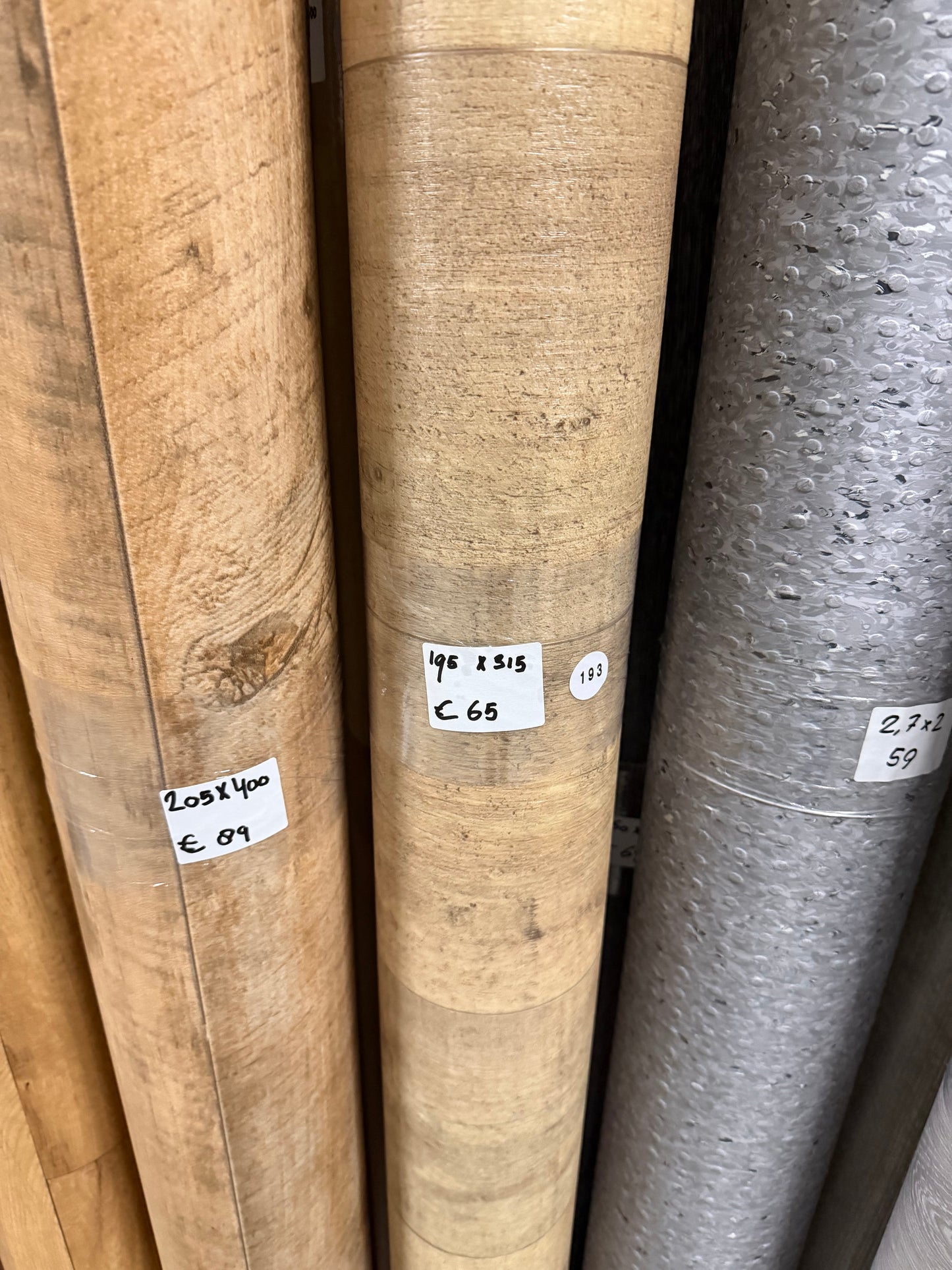 Forbo Novilon Eiken Vinyl Restpartij |
1,95x3,15mtr