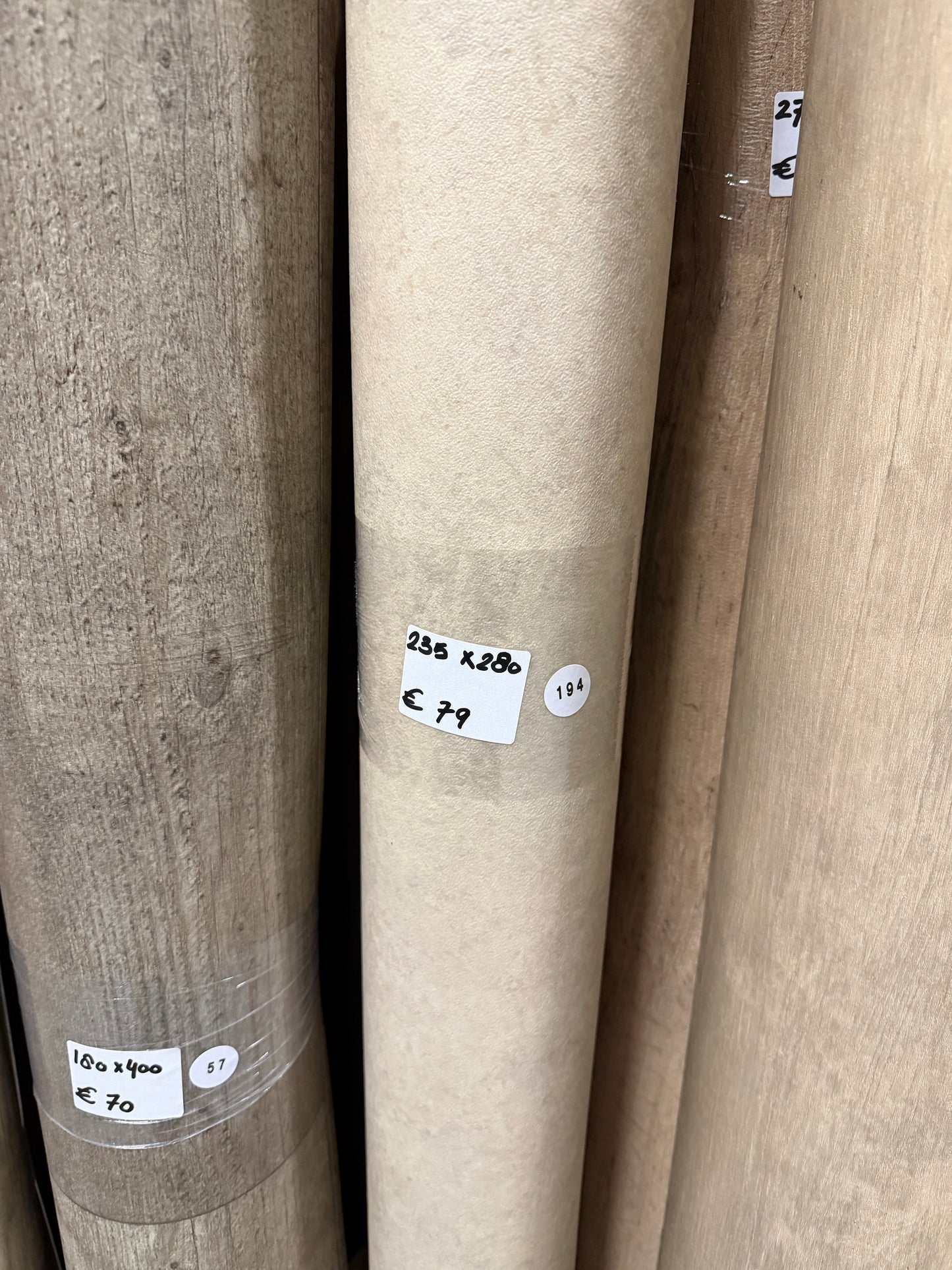 Licht Betonlook Vinyl Restpartij |
2,35x2,80mtr