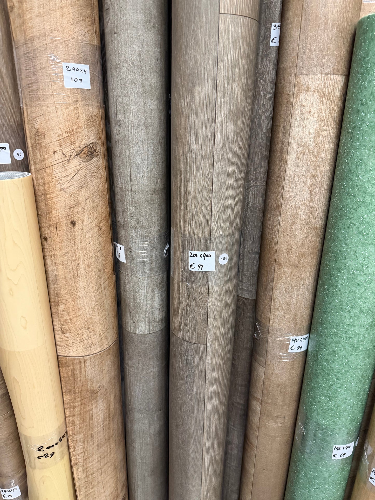 Greige Eiken Vinyl Restpartij |
2,25x4,00mtr