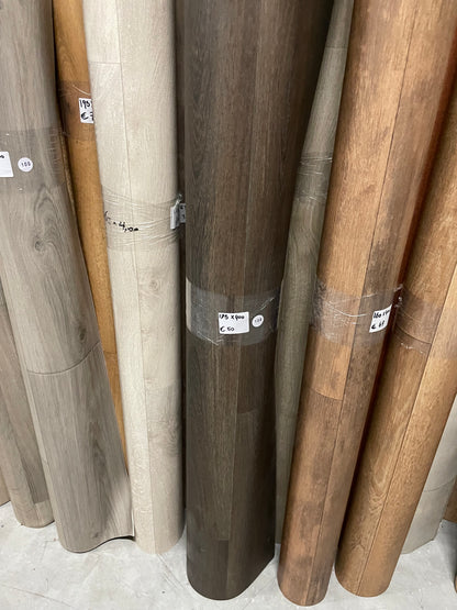 Donker Bruin Warm Eiken Vinyl Restpartij | 1,75x4,00mtr - Vinylrestpartij.nl 