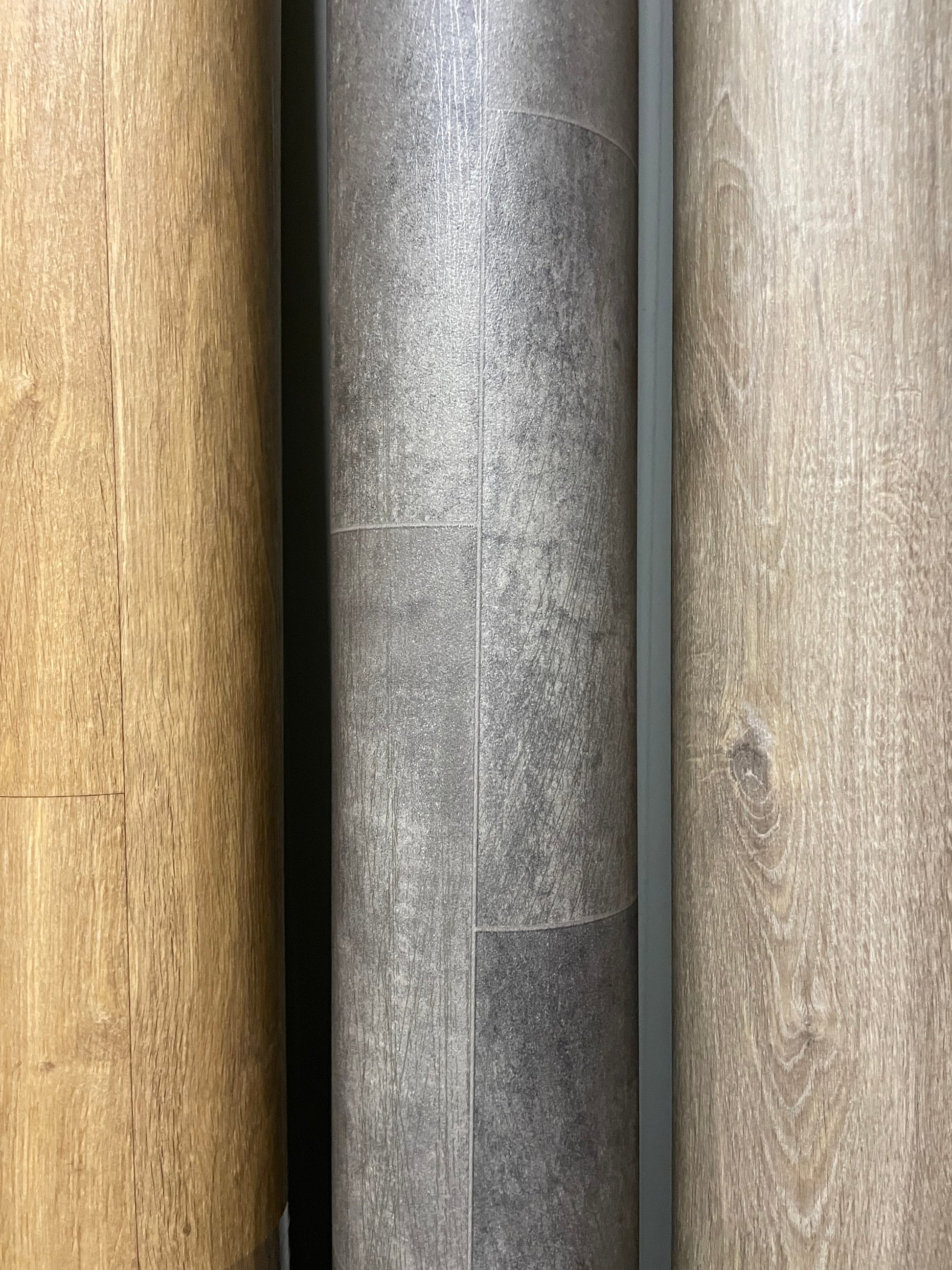 Donkergrijs Tegellook Vinyl Restant | 2,55x4,00mtr - Vinylrestpartij.nl 
