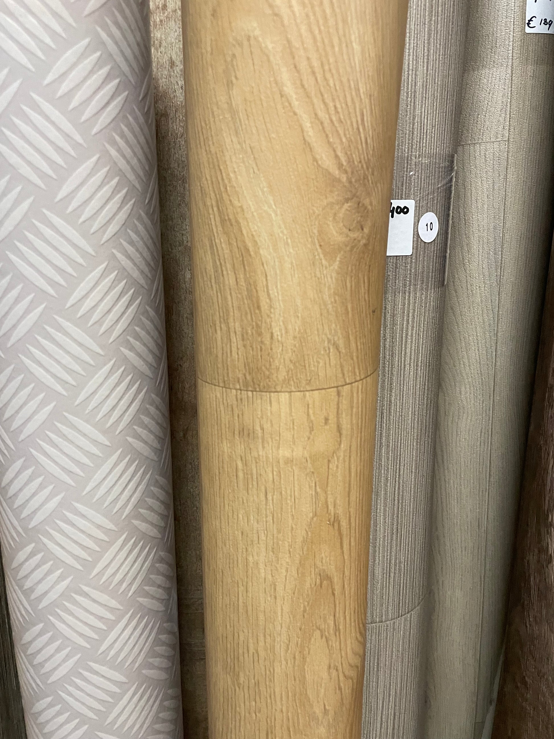 Honing Eiken Vinyl Restpartij |
1,45x1,75mtr - Vinylrestpartij.nl 