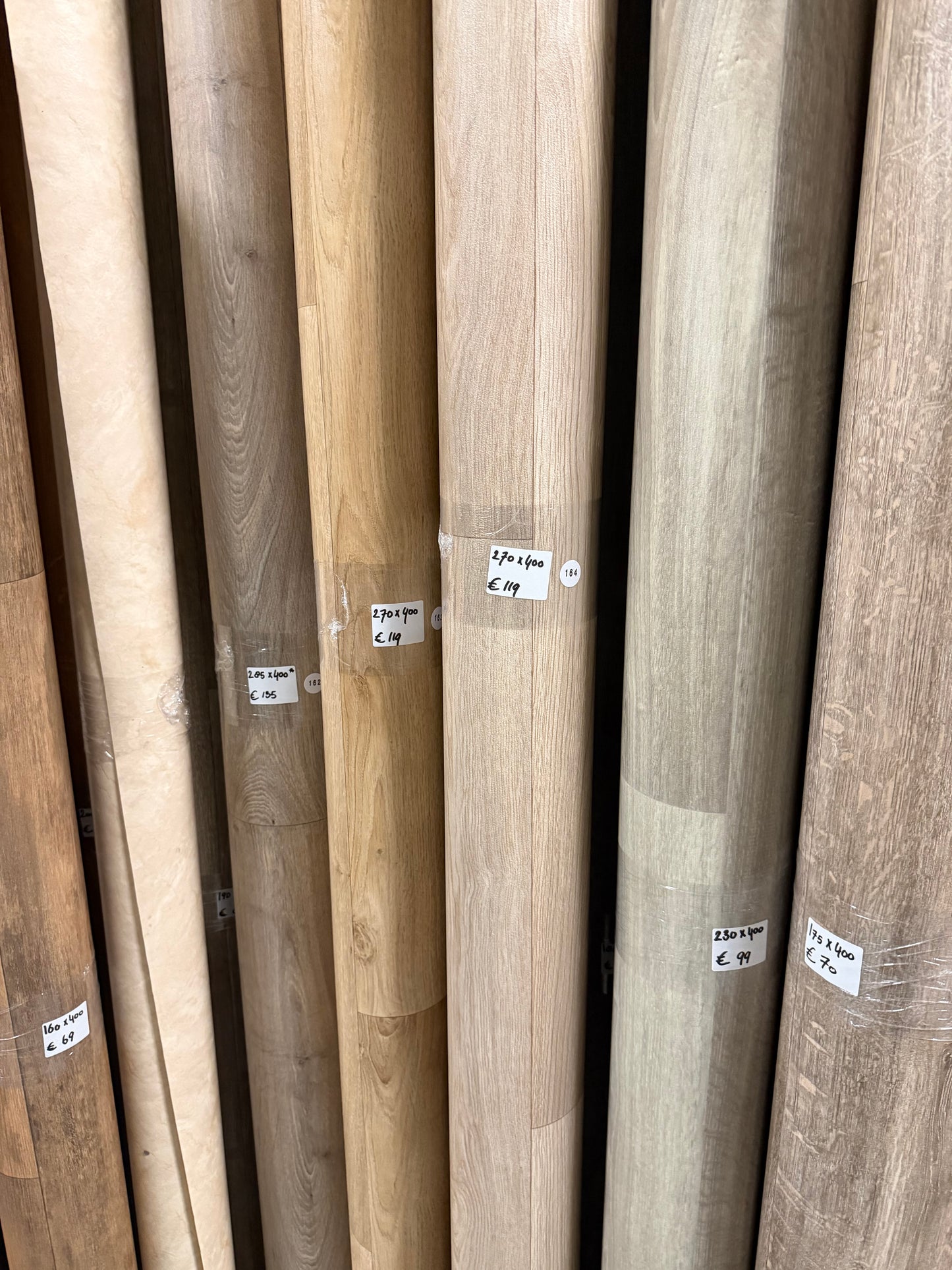 Licht Rotterdam Eiken Vinyl Restpartij |
2,70x4,00mtr