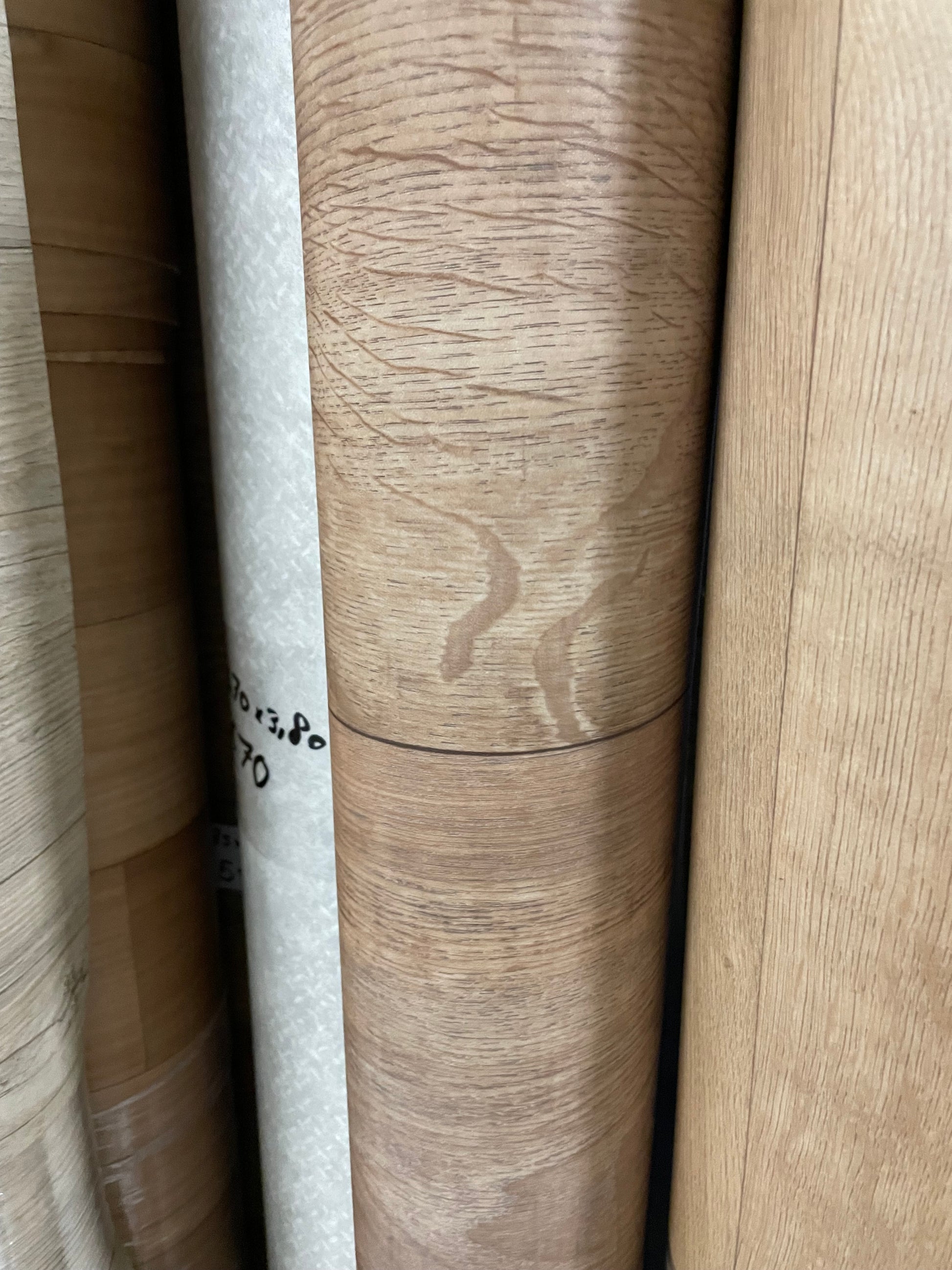 Eiken WC/Toilet Vinyl Restpartij | 1,10x1,20mtr - Vinylrestpartij.nl 