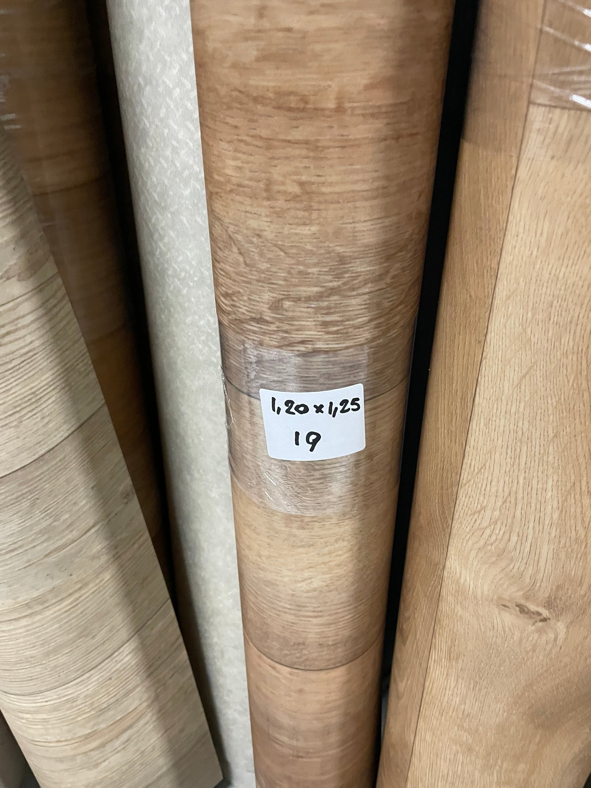 Eiken WC/Toilet Vinyl Restpartij | 1,10x1,20mtr - Vinylrestpartij.nl 