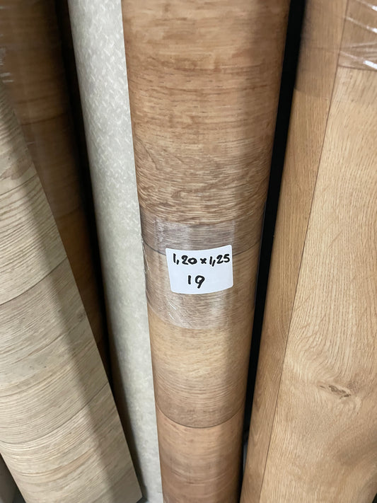 Eiken WC/Toilet Vinyl Restpartij | 1,10x1,20mtr - Vinylrestpartij.nl 