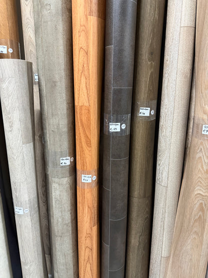 Donker Tegellook Vinyl Restpartij |
2,65x4,00mtr